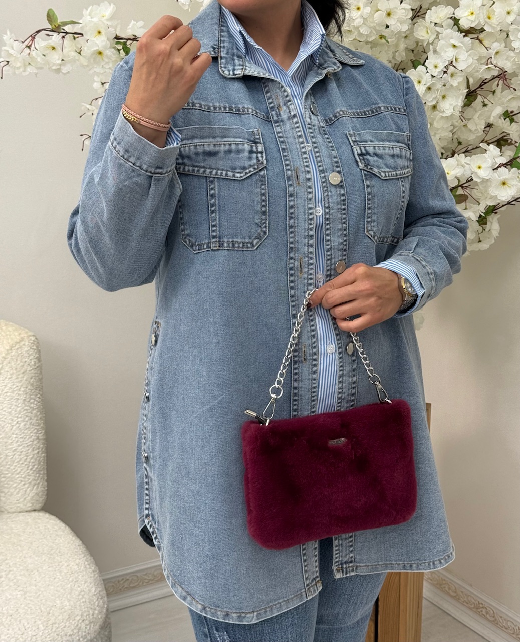 مانتو جین یاناز