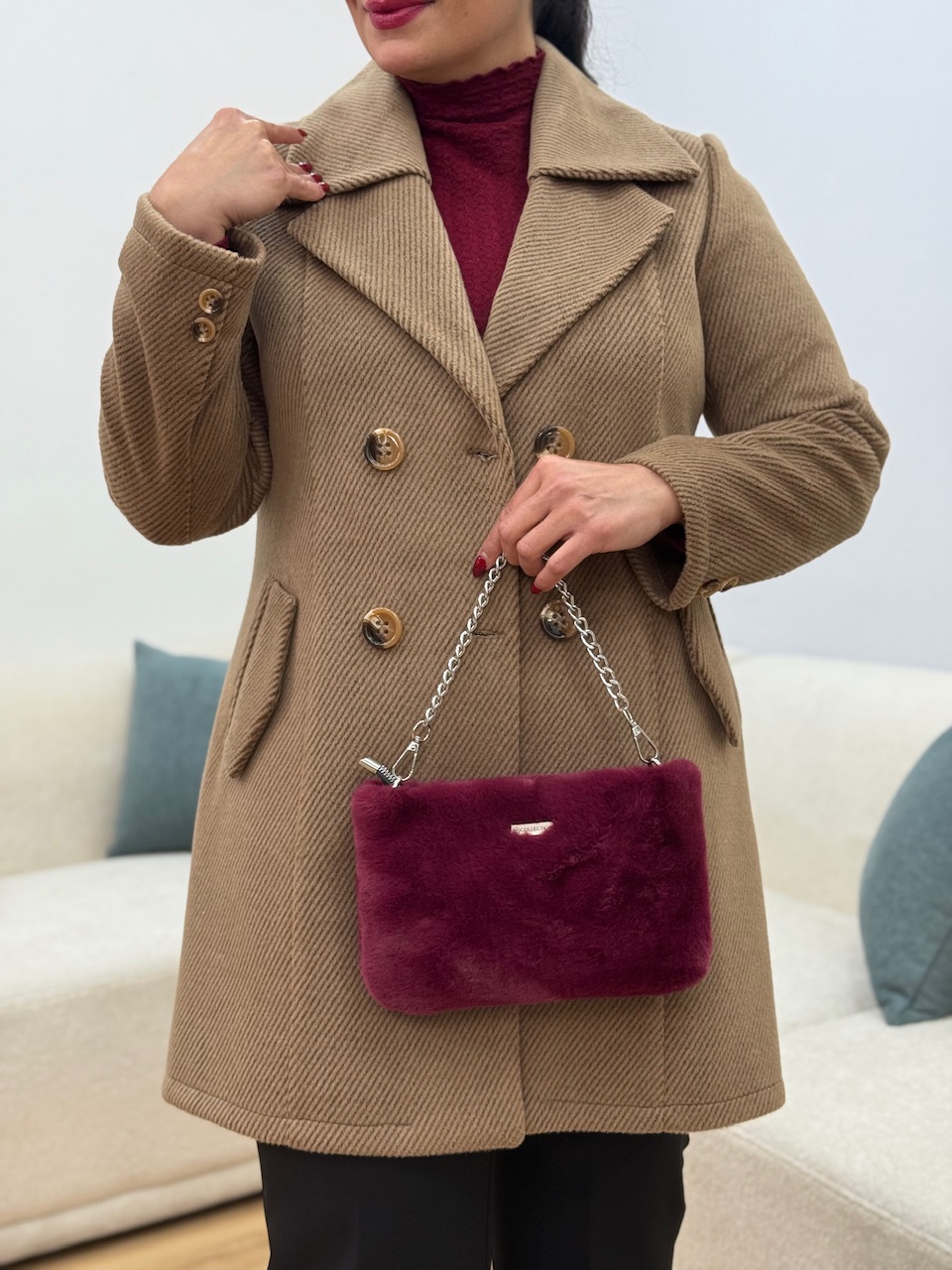 پالتو مانوشا