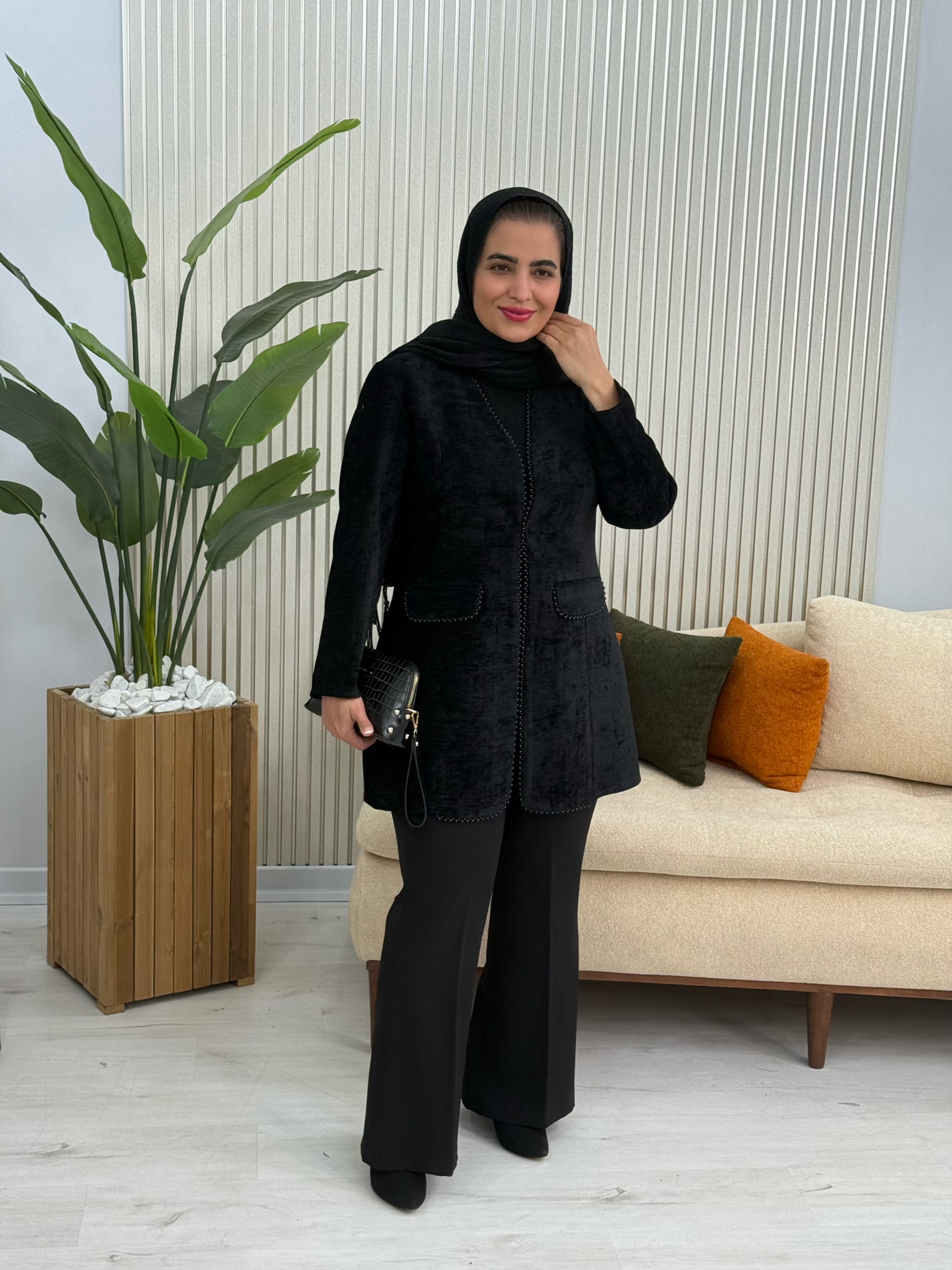 کت مخمل ایلا
