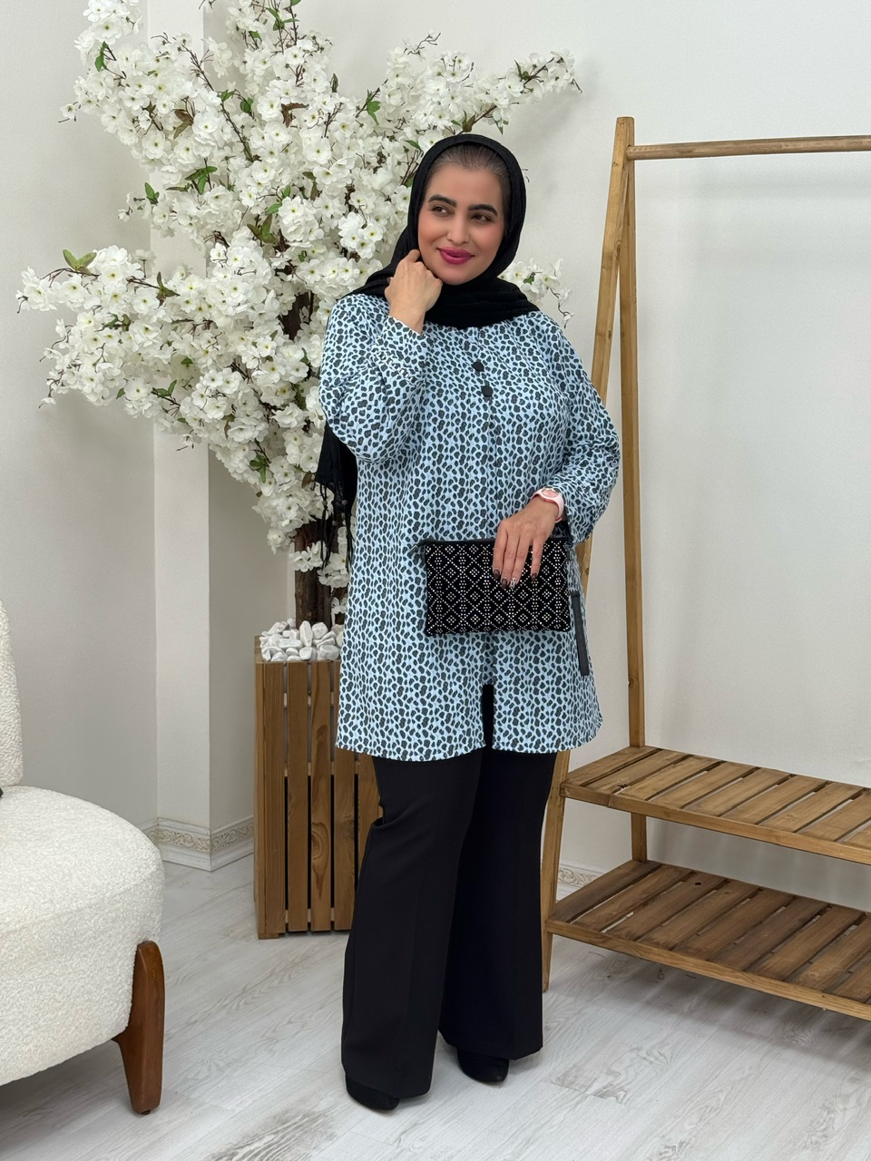 تونیک ساریناژ