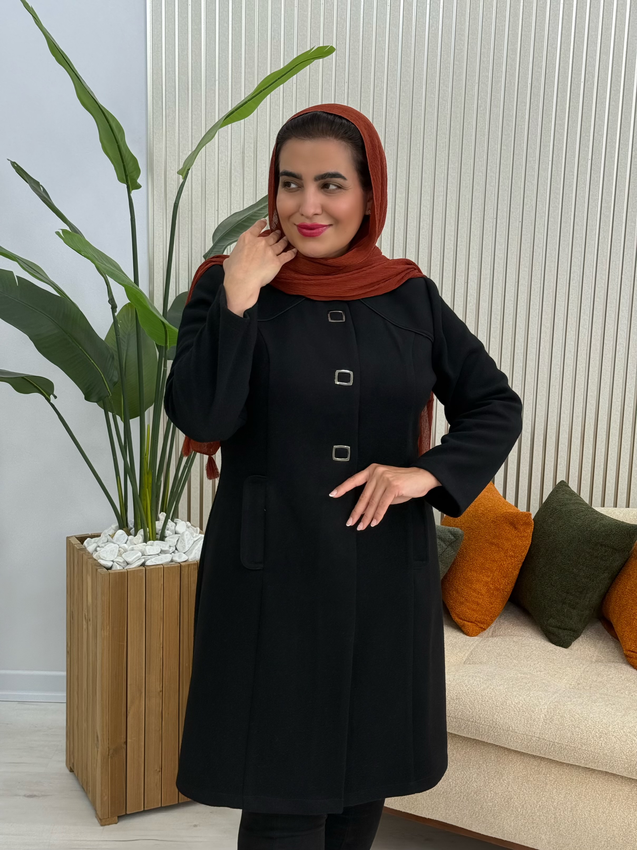 پالتو ساعی