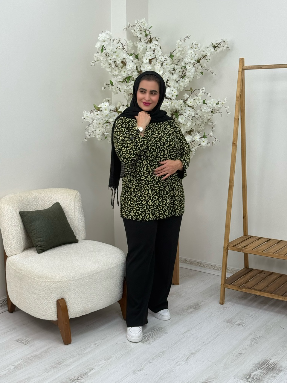 تونیک کاویان