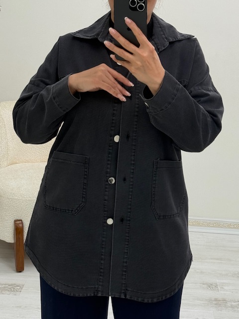مانتو جین کارا
