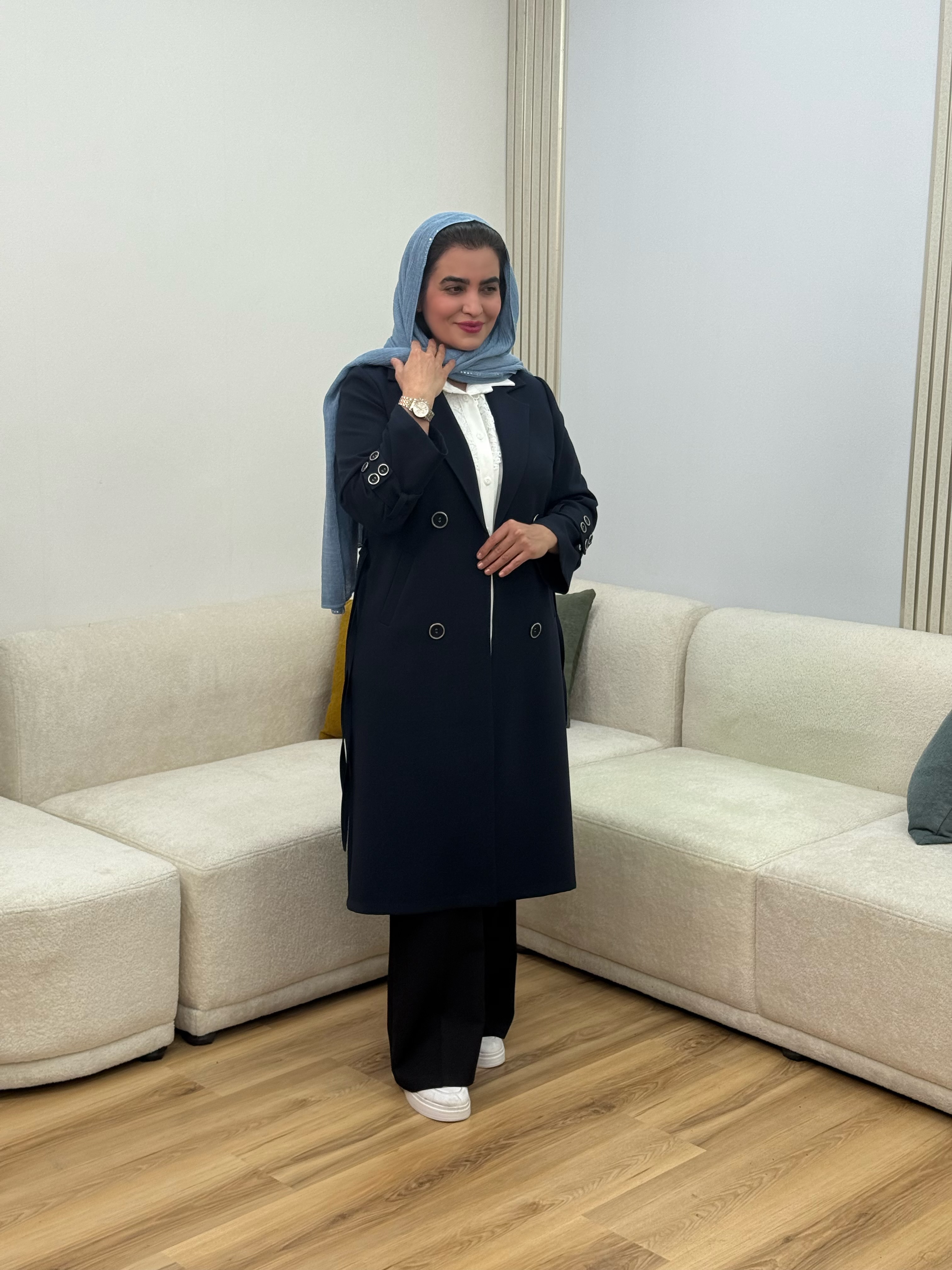 مانتو دیبا