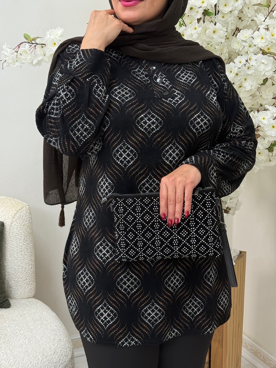 تونیک راستینا