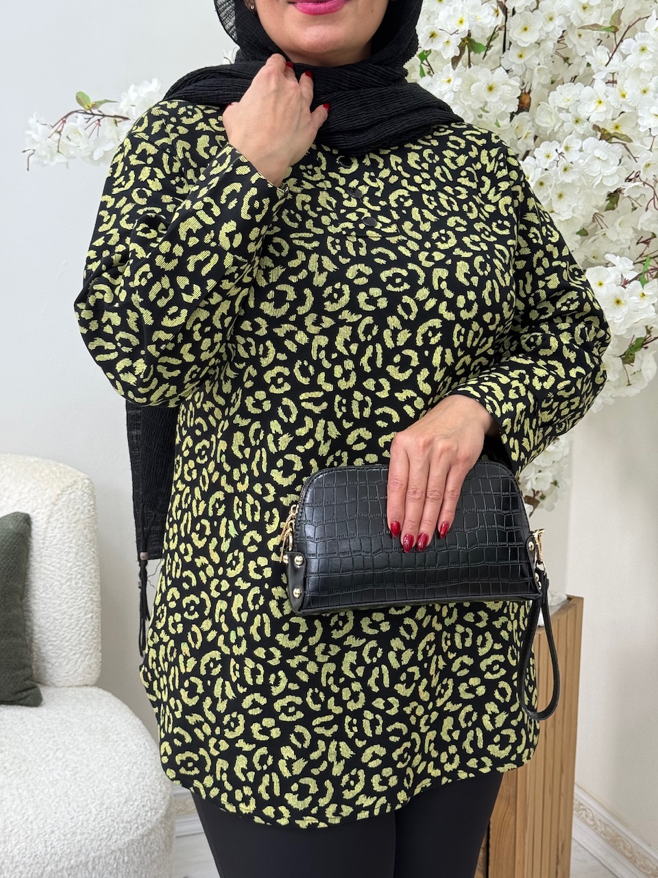 تونیک لاوینا