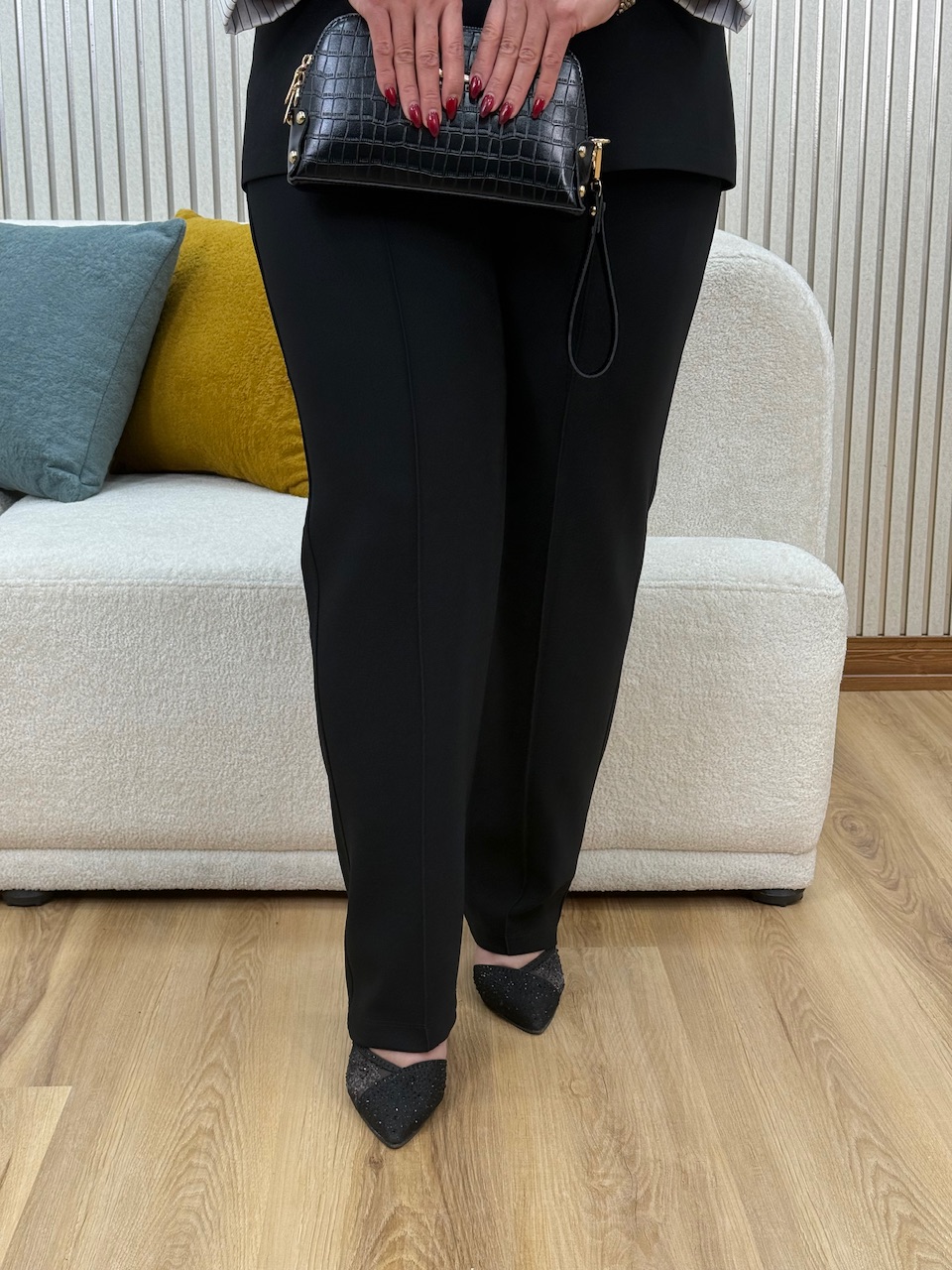 شلوار پیروز