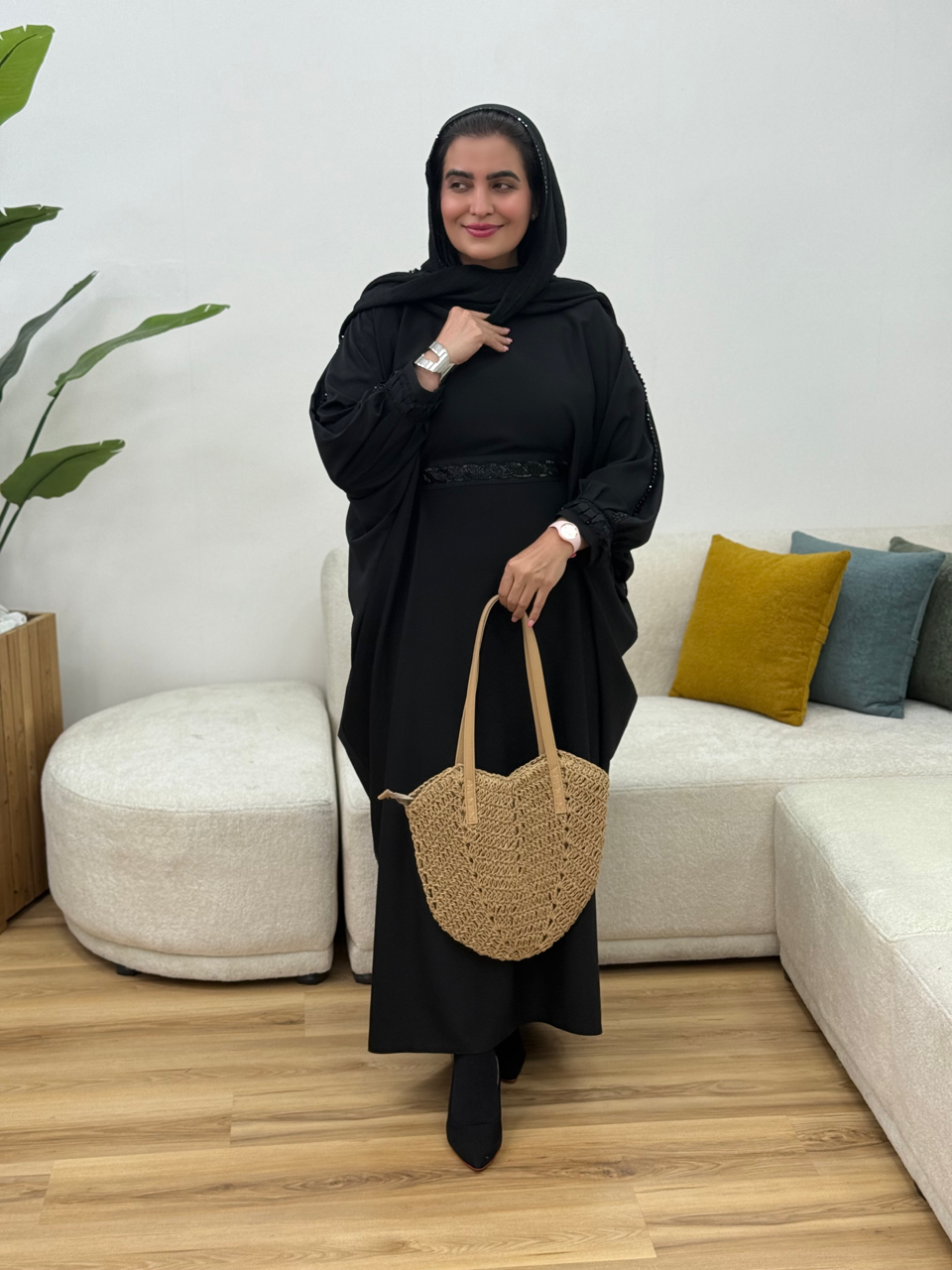 عبا مجلسی نوشینا