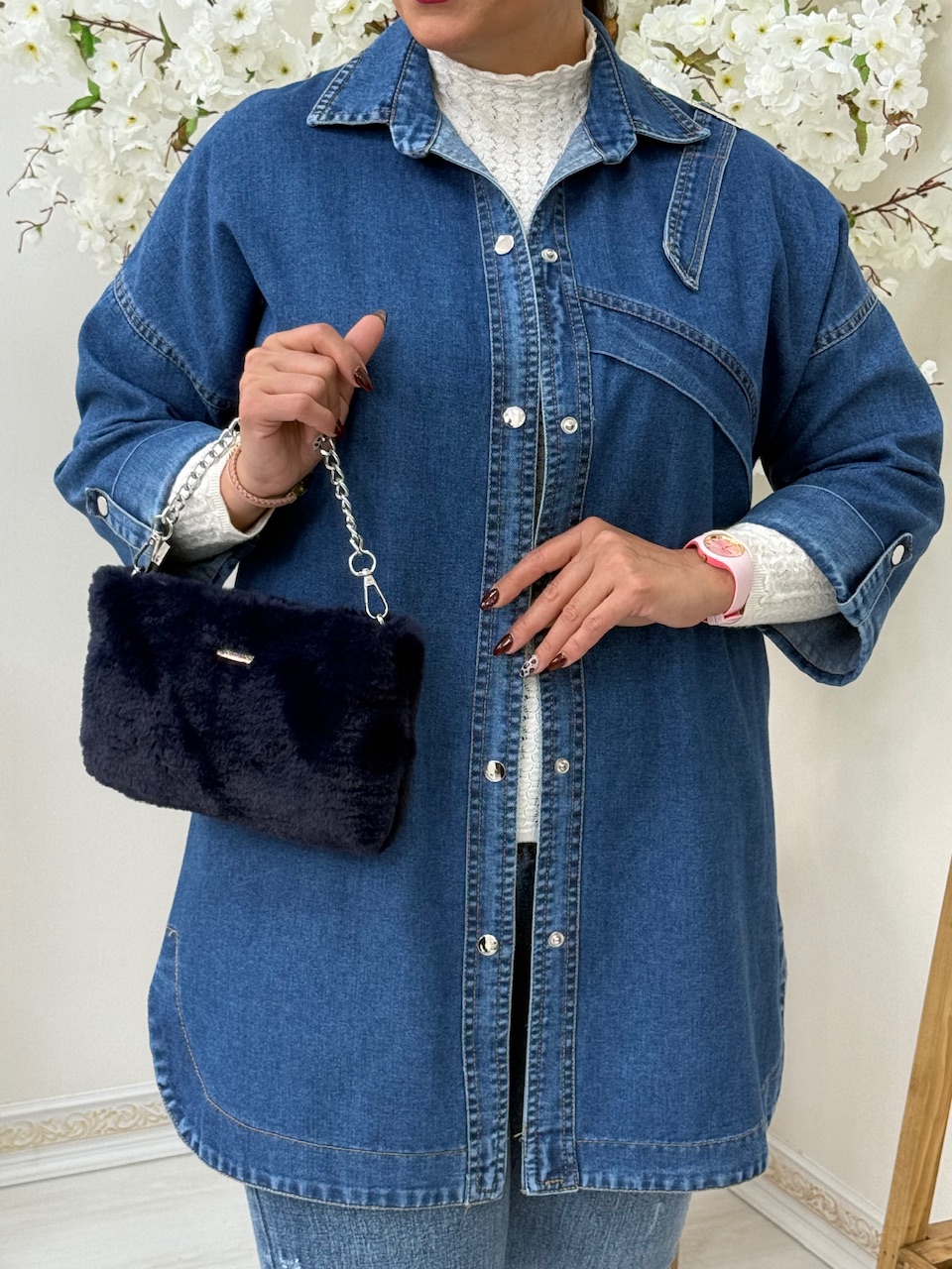 مانتو جین تافی