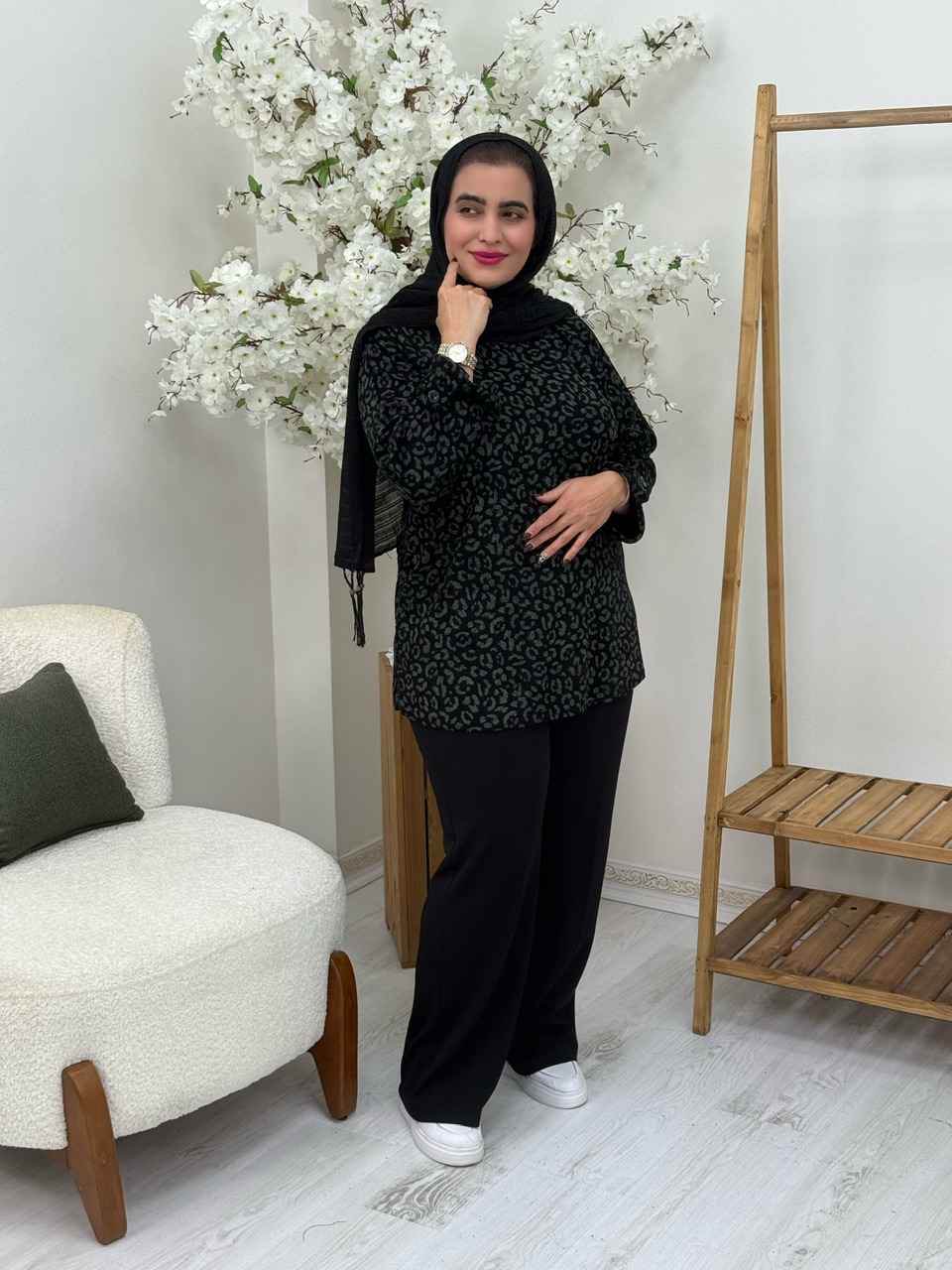 تونیک کاویان