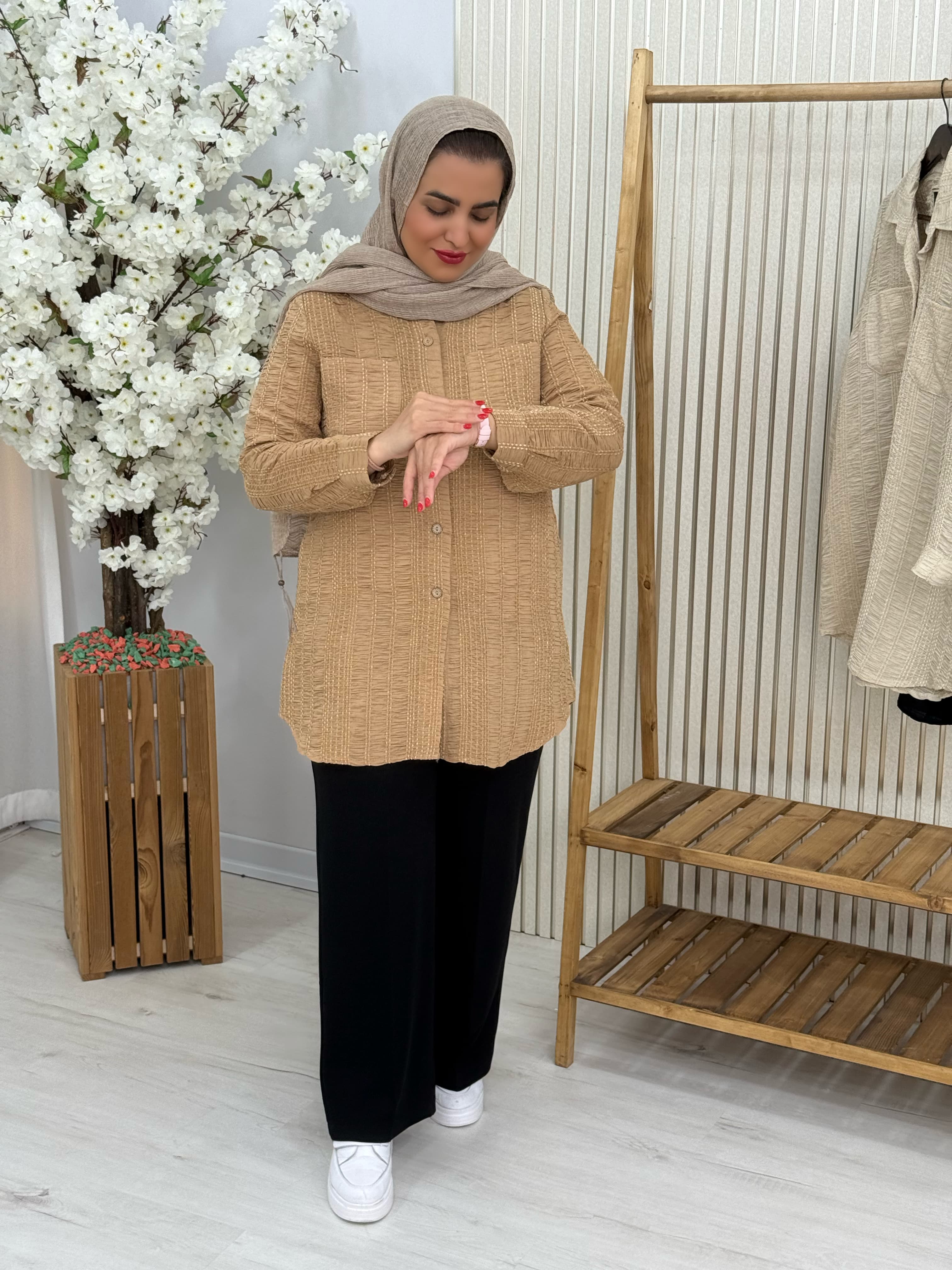 مانتو بتی