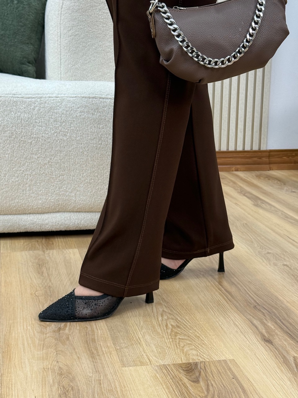 شلوار پیروز