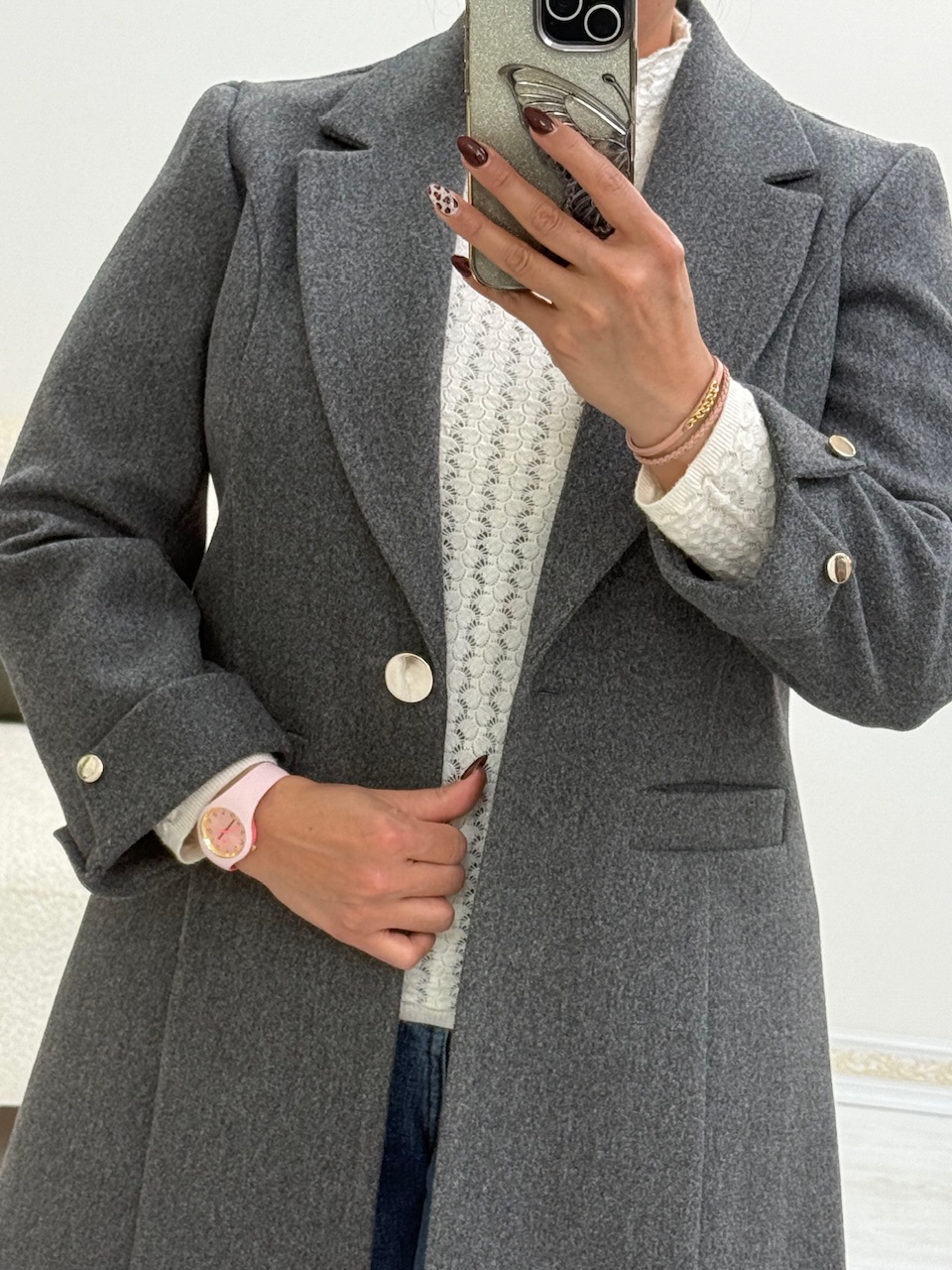 پالتو کتی رها