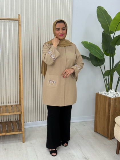مانتو چشمک