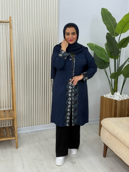 مانتو سالونه