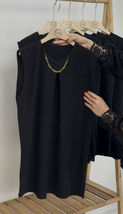 زیر مانتویی عاطفه